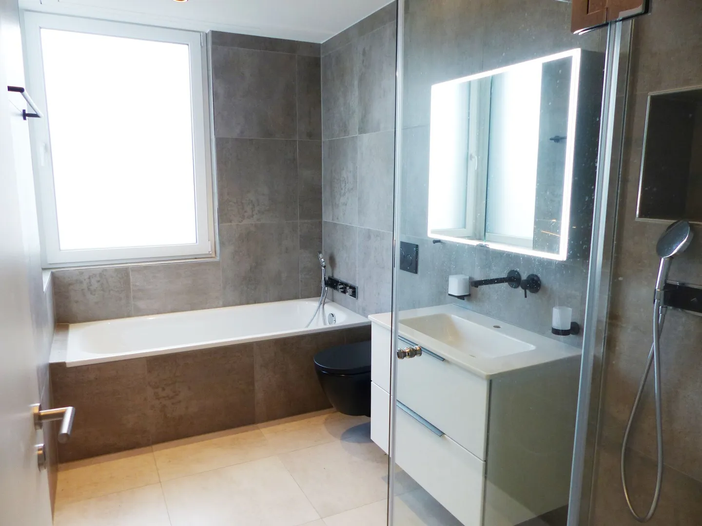 Casa unifamiliare angolare 5.5 stanze di nuova costruzione con vista lontana attraente - Foto 13 di 19