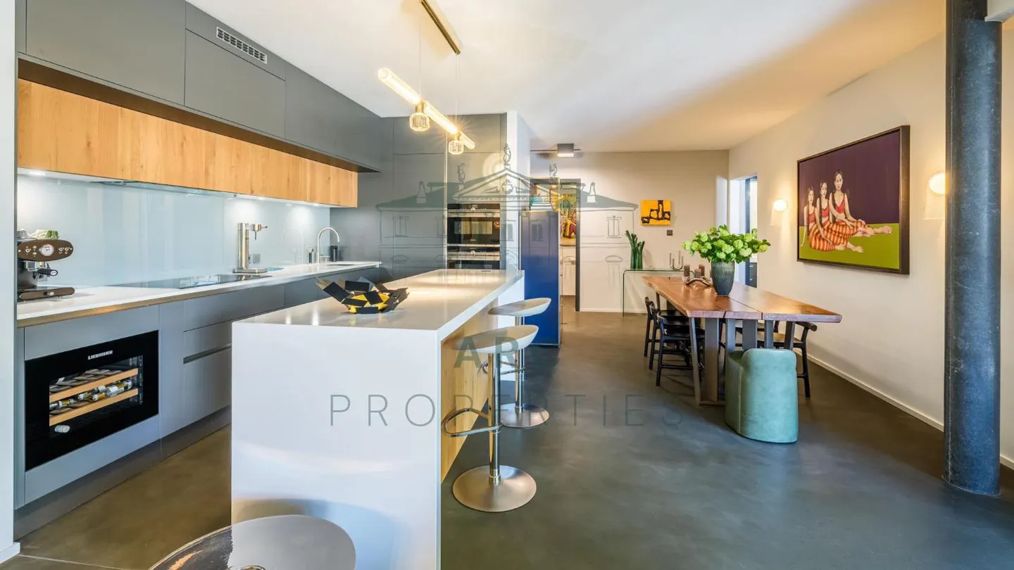 5.5 Room Apartment - Photo 2 of 2