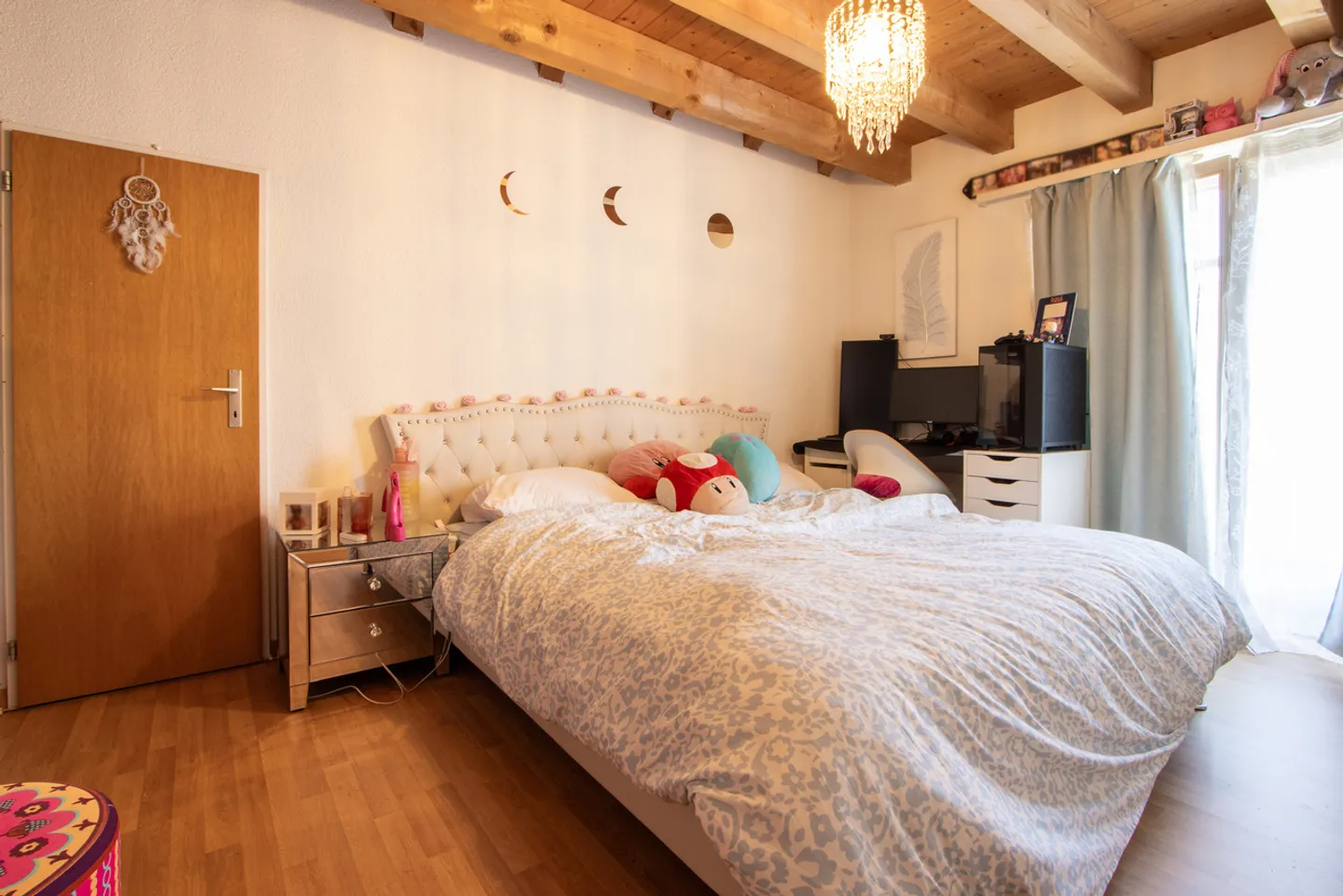 4.5-Room Gallery Apartment with Charm - Photo 6 of 10