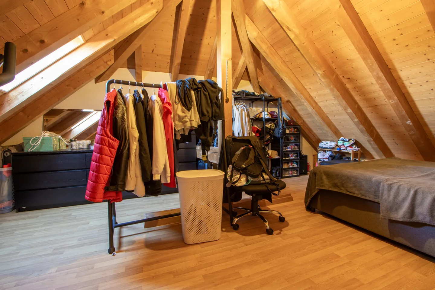 4.5-Room Gallery Apartment with Charm - Photo 9 of 10