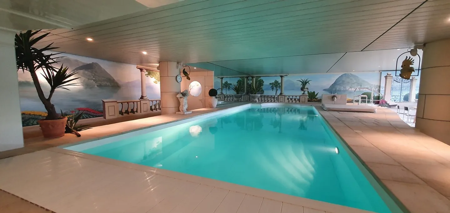 Pully center, lake view, indoor pool - Photo 3 of 18