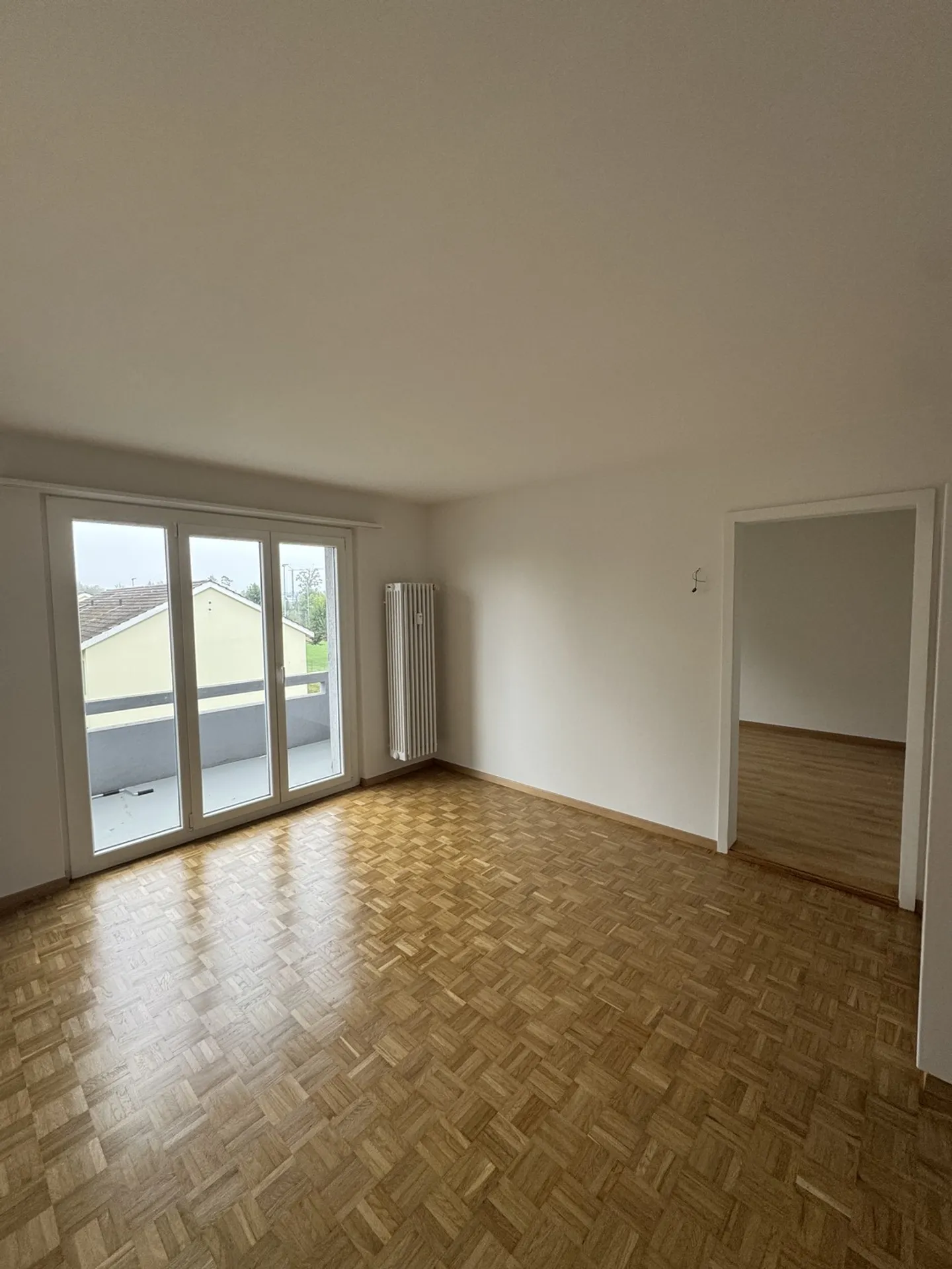 Ampio appartamento di 4 stanze a Kirchberg - Foto 1 di 5