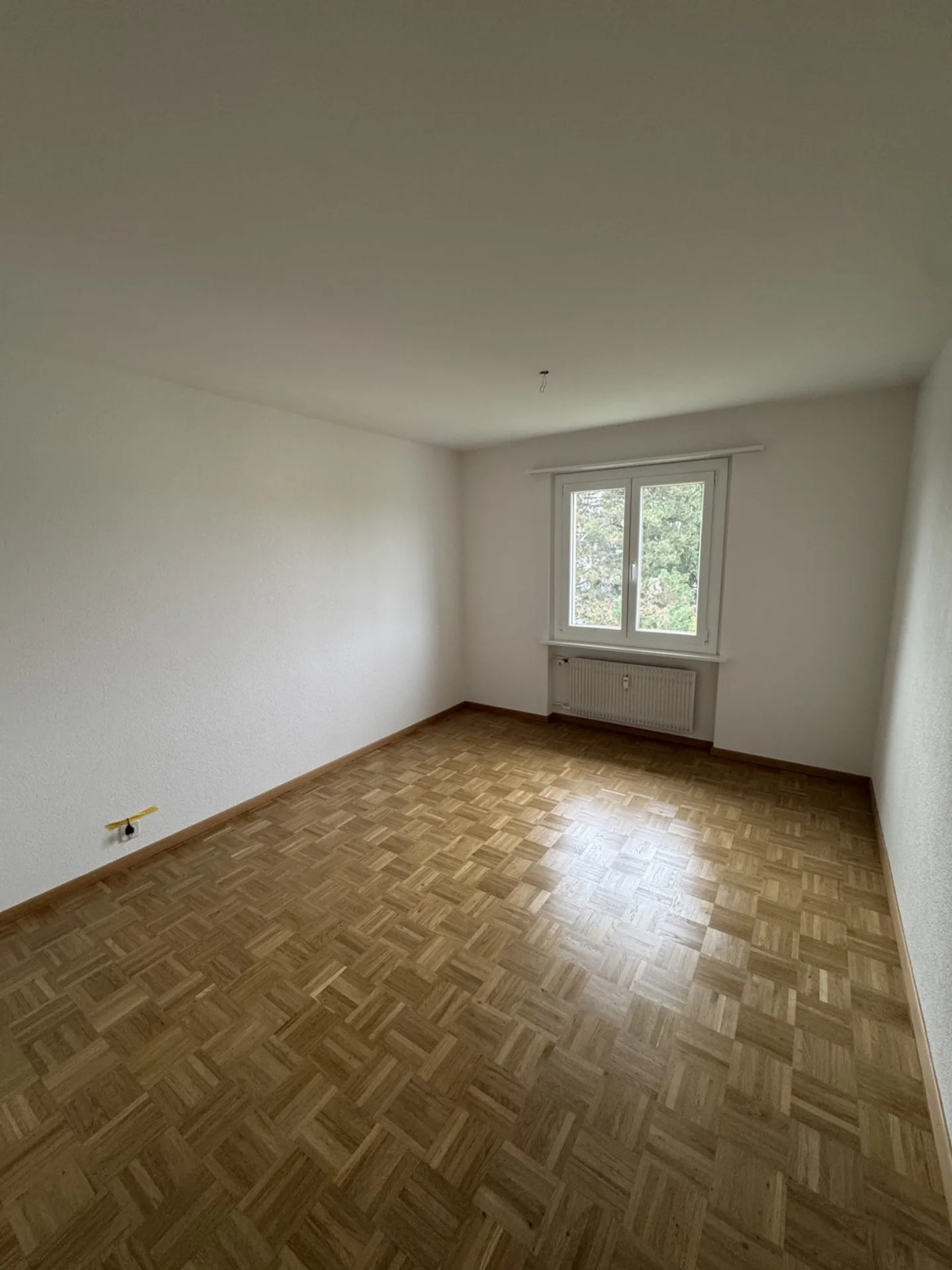 Ampio appartamento di 4 stanze a Kirchberg - Foto 3 di 5