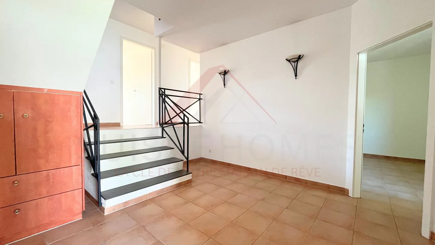Raro a Neuchâtel: Duplex familiare di 149 m², terrazza, giardino e doppio garage - Foto 8 di 17