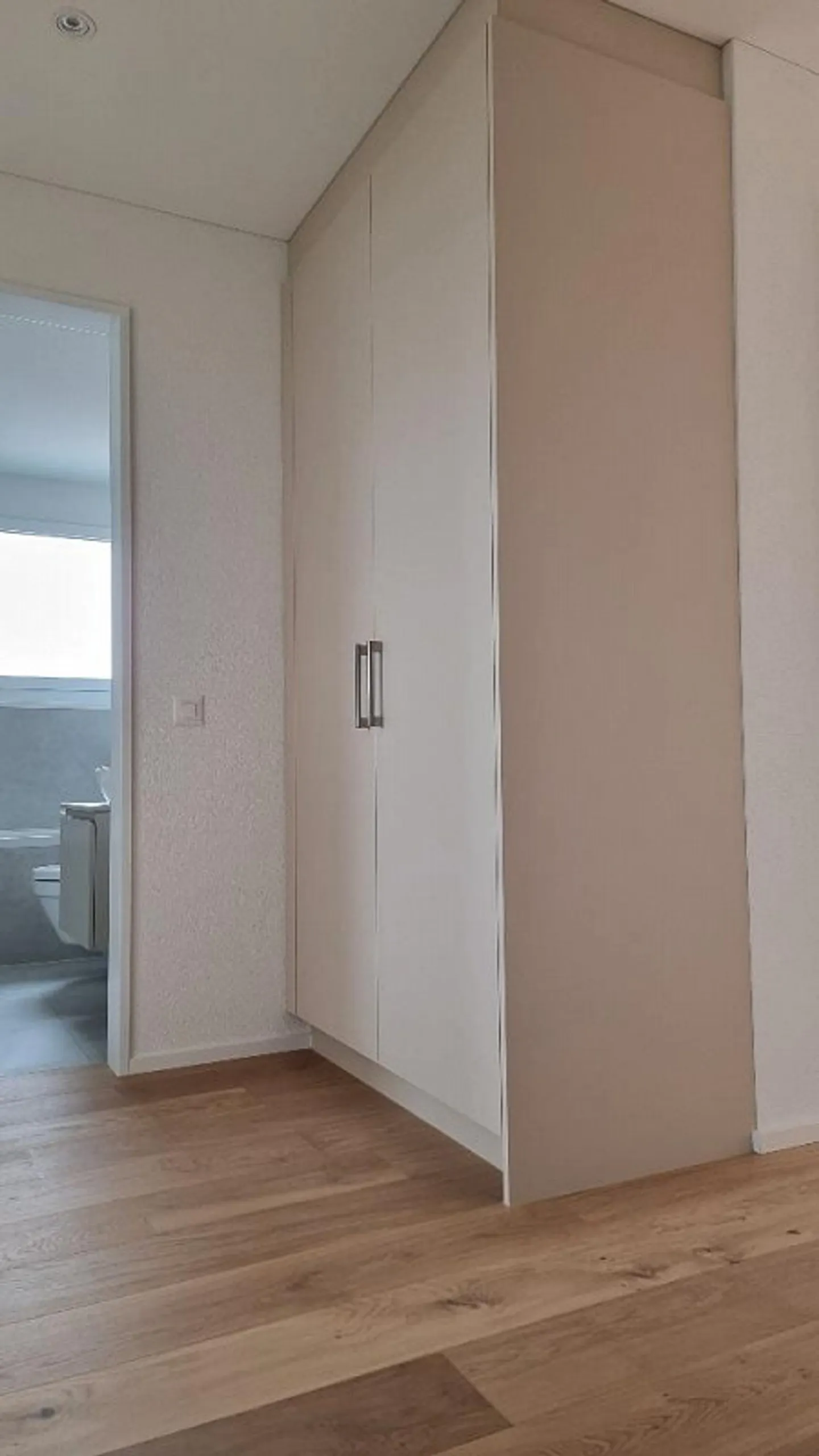 Beautiful 4.5 Room Apartment First Occupancy - Photo 9 of 9