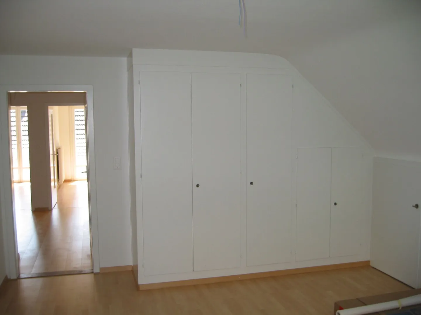 Partially renovated 4-room apartment in Liebefeld for rent! - Photo 9 of 14