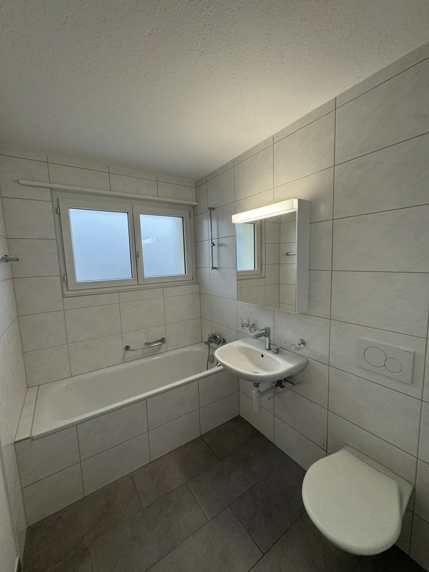 Ampio appartamento di 4 stanze a Kirchberg - Foto 5 di 5