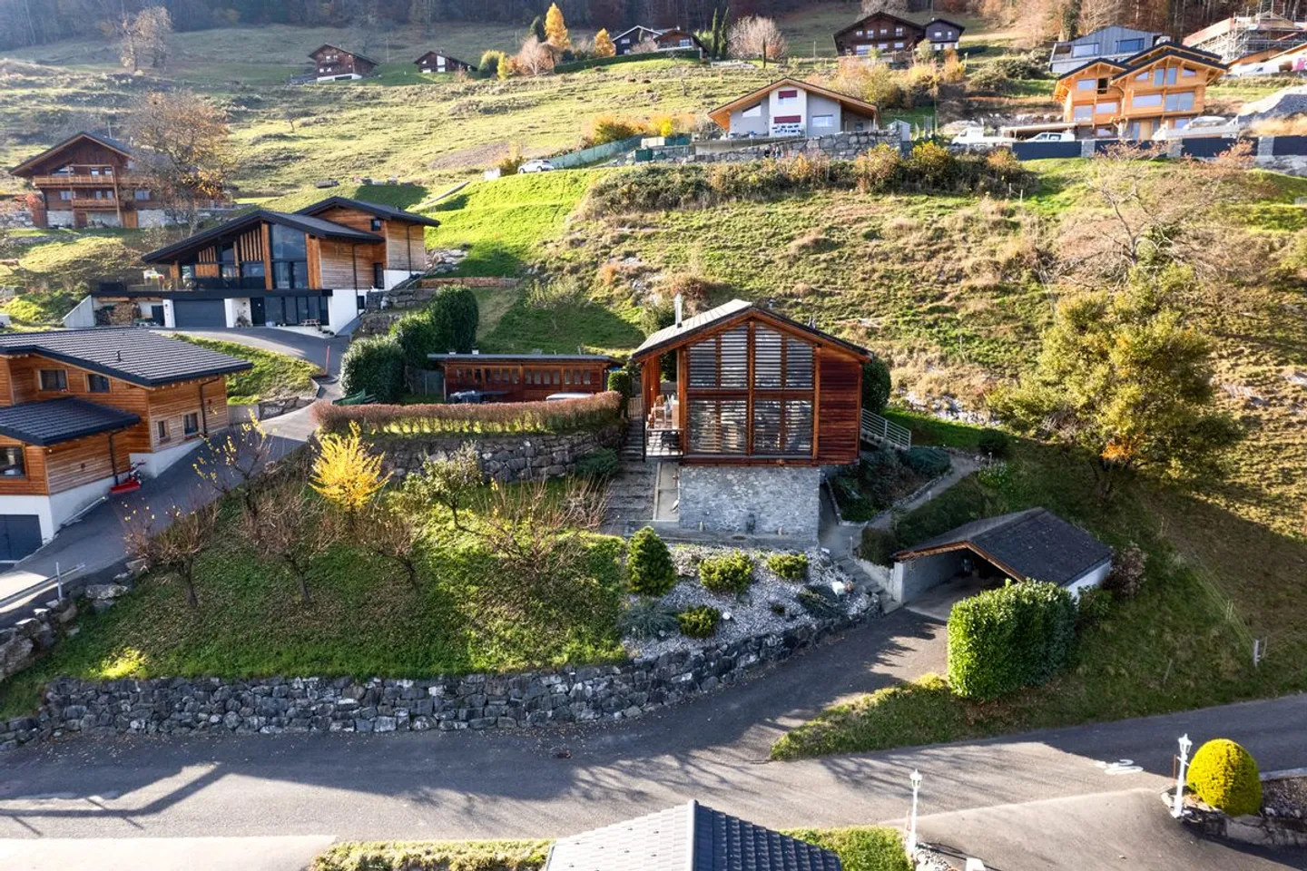 Chalet d'Architecte avec Vue Imprenable - Photo 5 sur 13