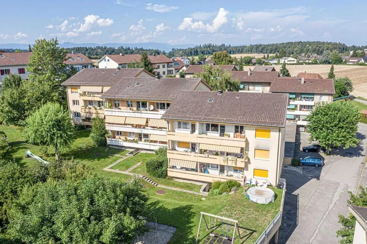 Looking for a new home? - Photo 2 of 10