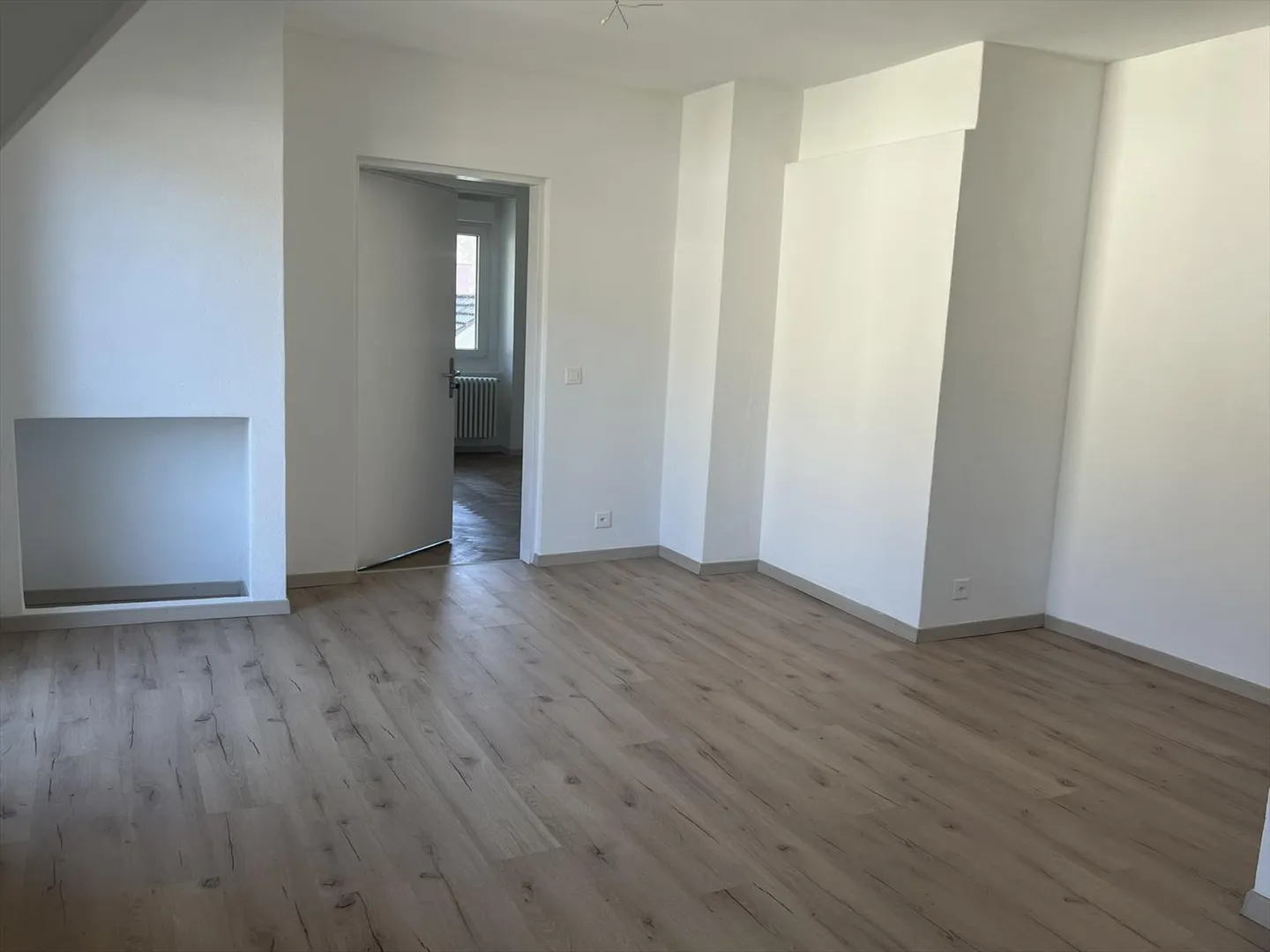 Appartement 2.5 pièces - Photo 3 sur 9