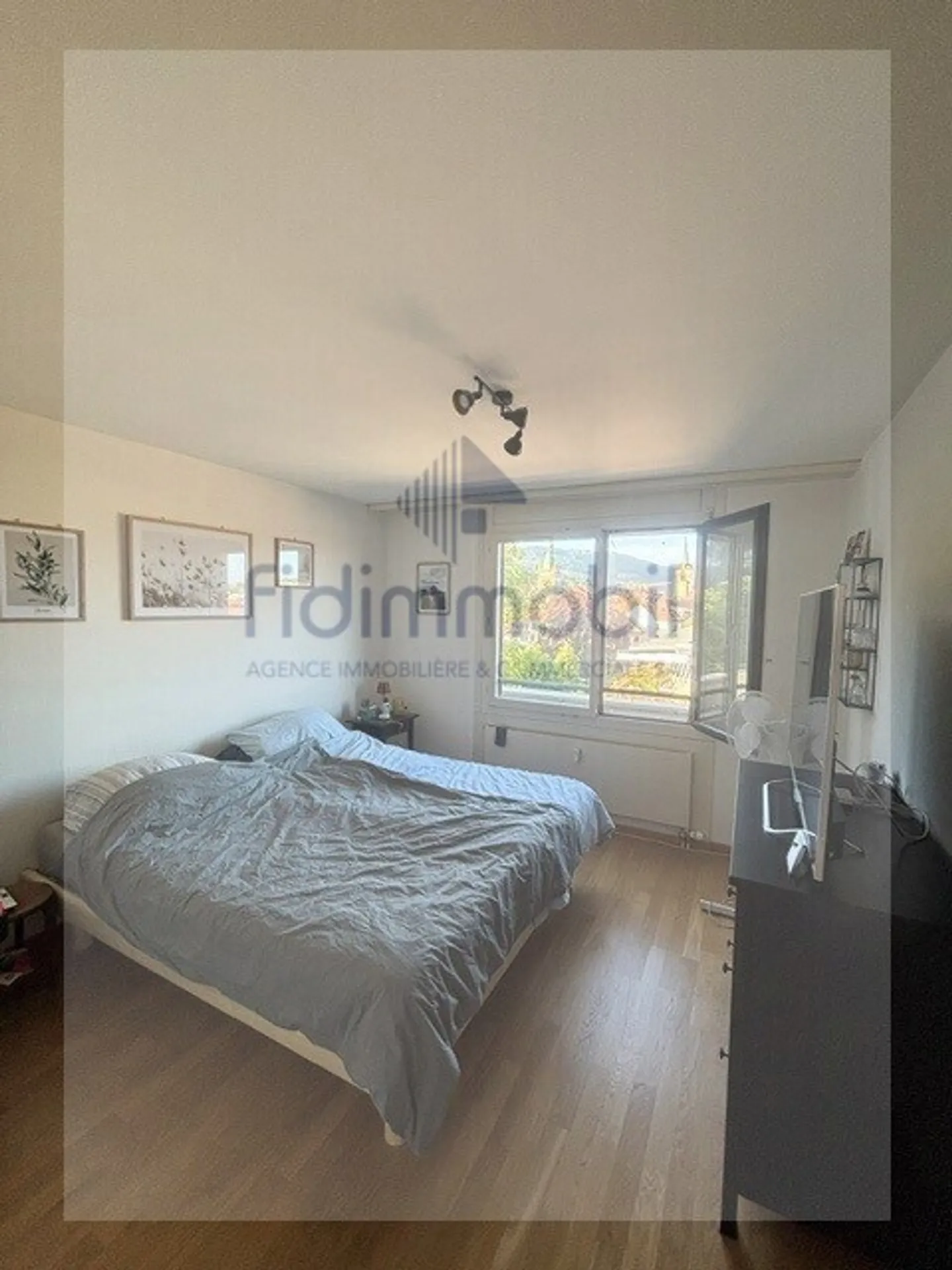 Dachgeschoss 4.5 Zimmer - Foto 9 von 13