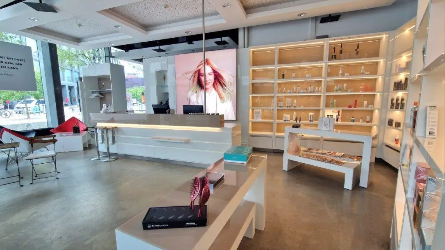 Spazio commerciale attraente presso il «Richtiareal» - Foto 2 di 6