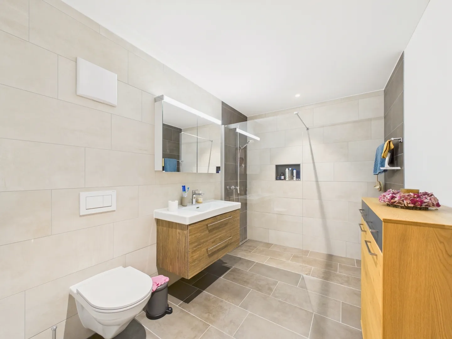 Appartement exclusif de 4,5 pièces à Lömmenschwil Nouvelle construction 2023 avec un grand confort de vie - Photo 8 sur 10