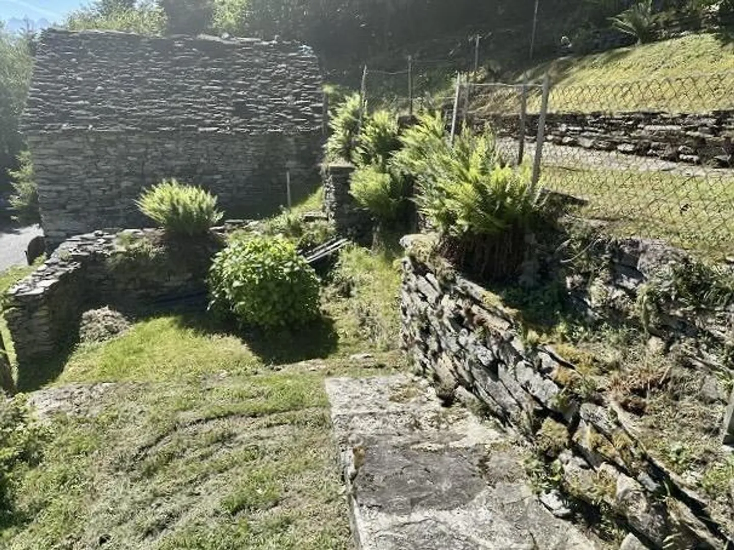 Rustico di 3 locali in una posizione molto tranquilla con vista - Foto 20 di 28