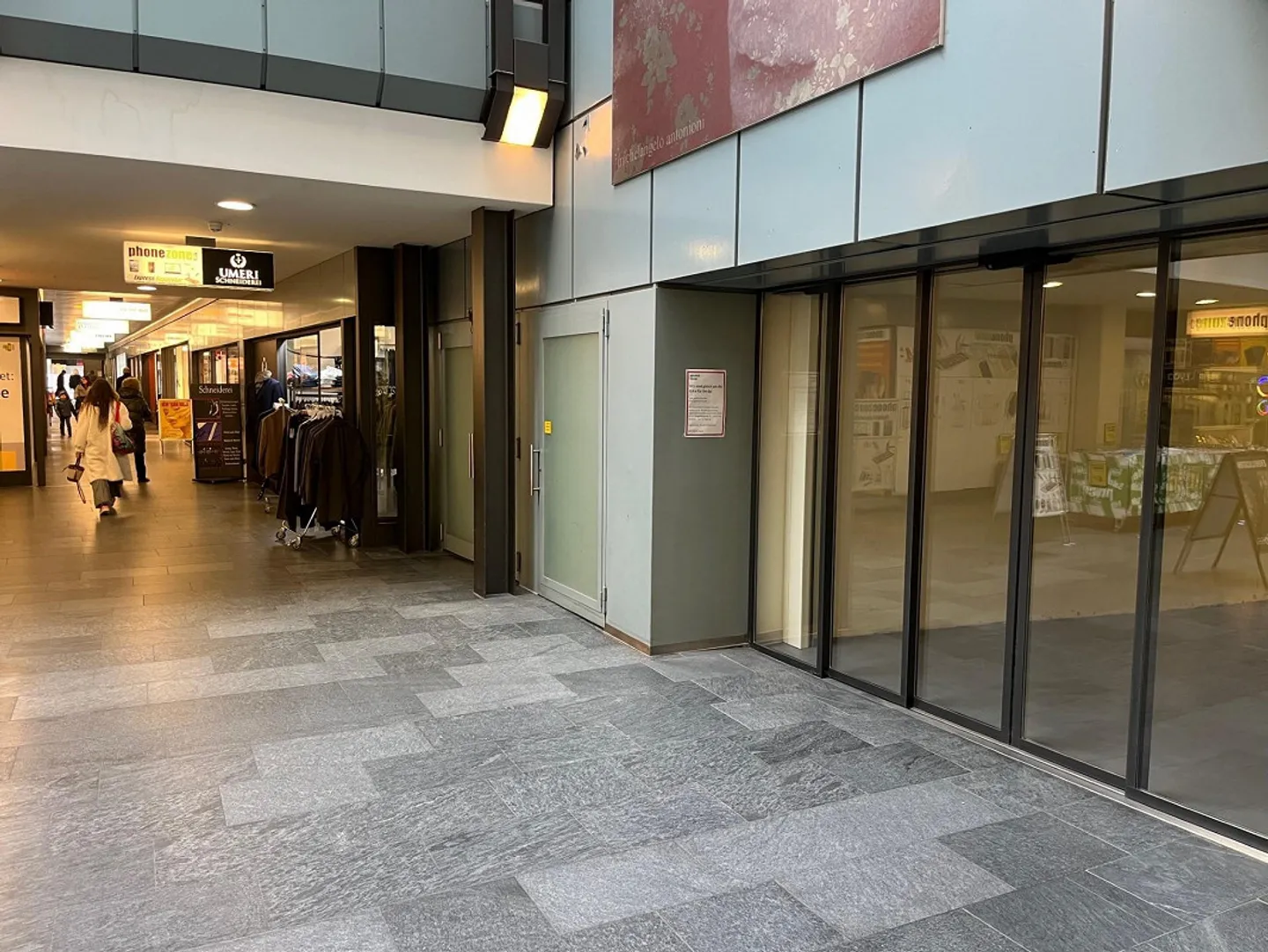 Attractive retail space in prime central location - Photo 1 of 6