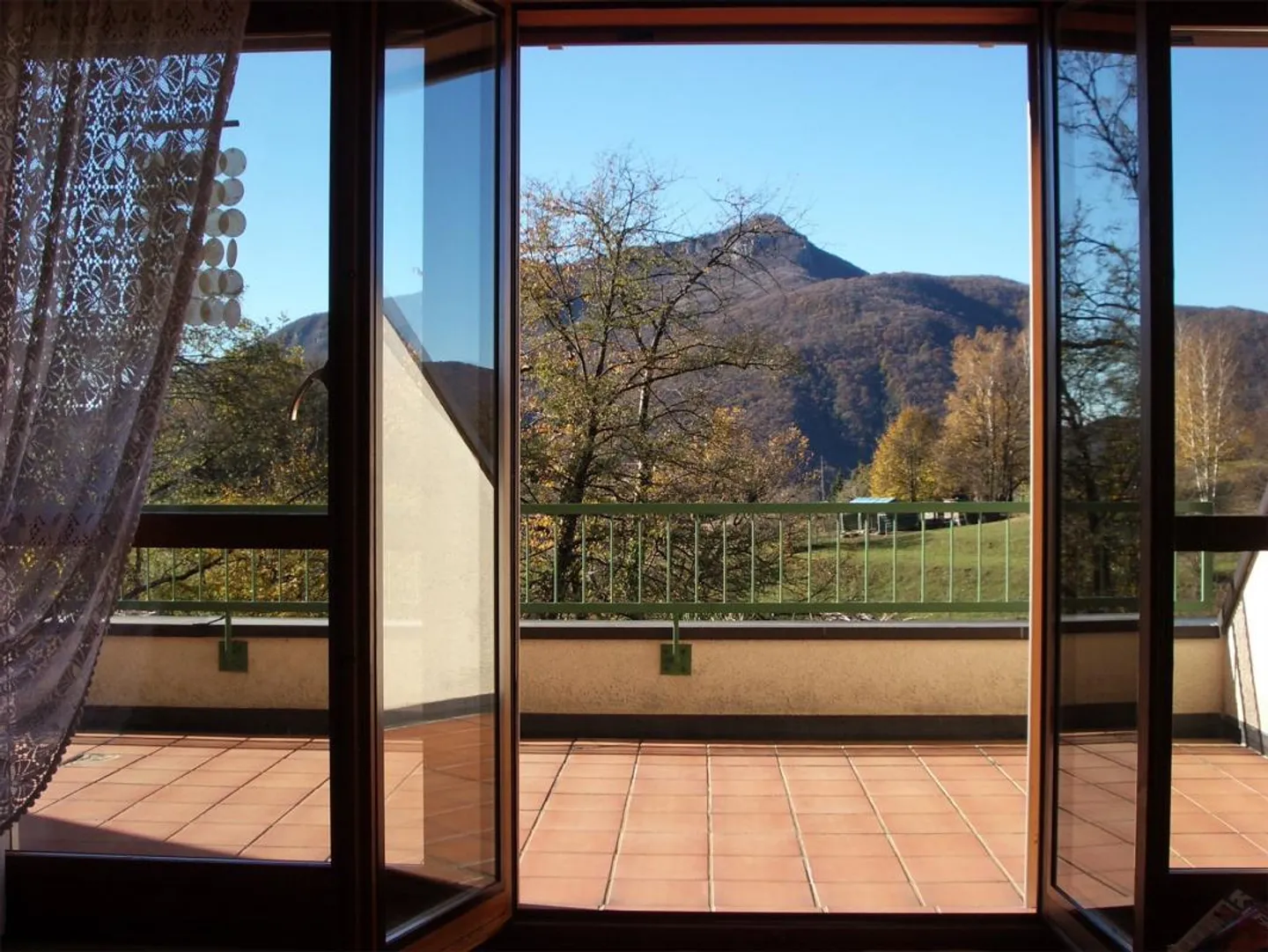 APPARTEMENT DE VACANCES DANS LA CHAMBRE EN SOLEIL - Photo 4 sur 10