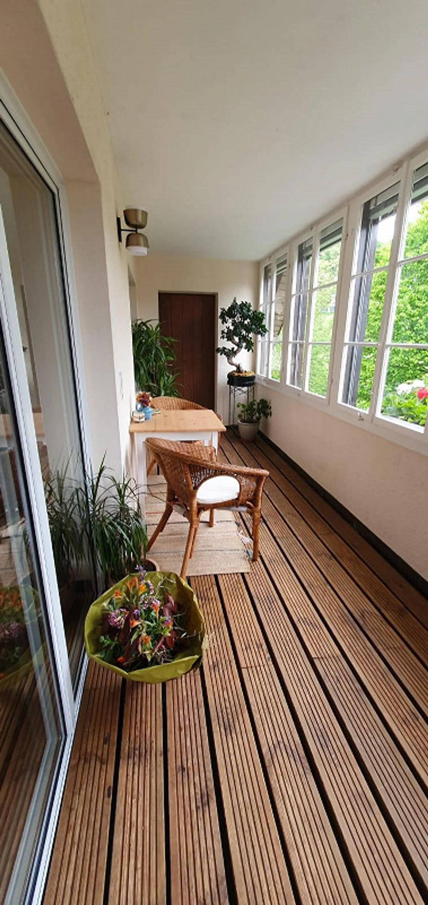 Charming 3.5-room duplex apartment in the attic – Uitikon Waldegg (village center) - Photo 4 of 11