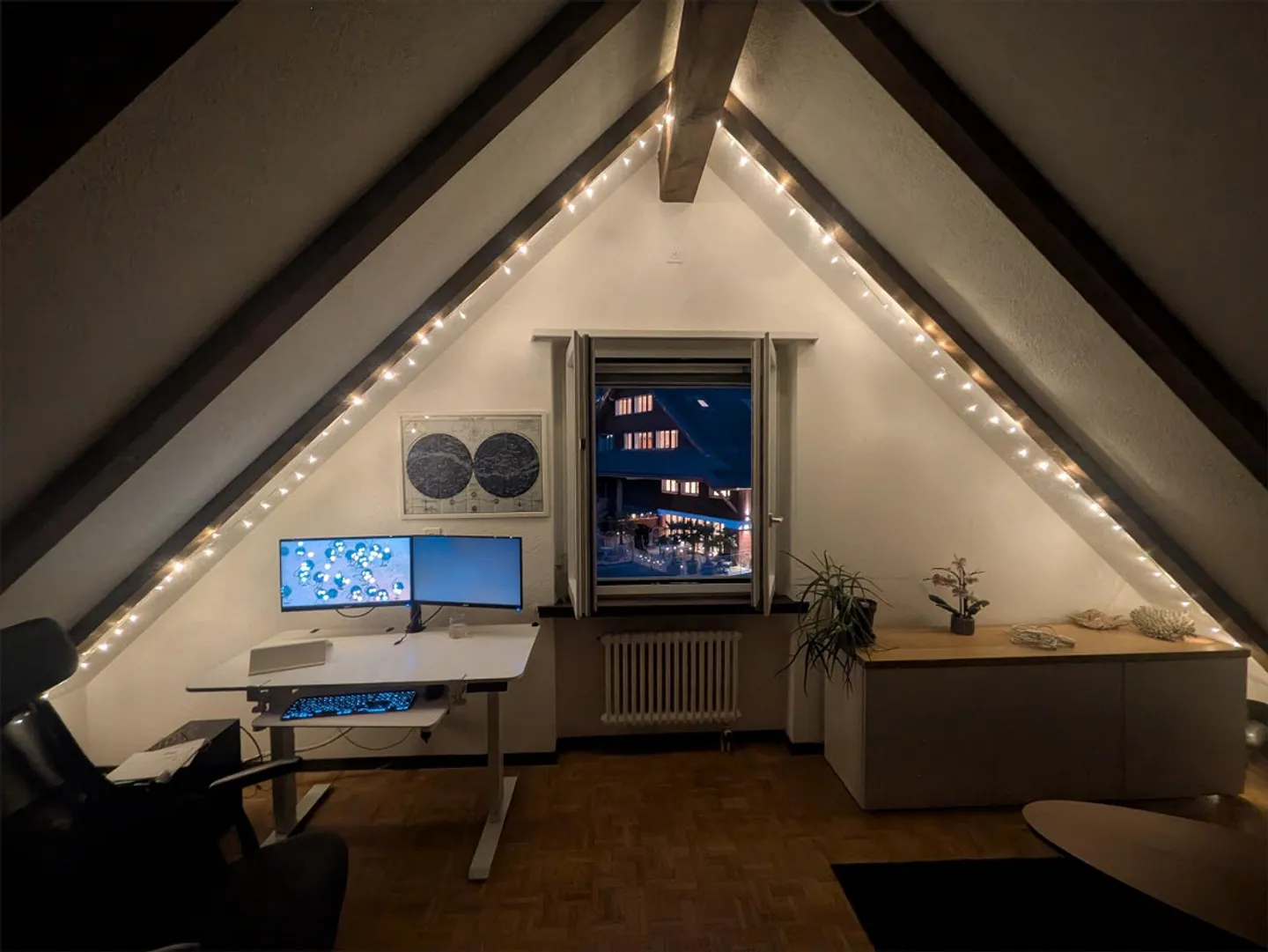 Charming 3.5-room duplex apartment in the attic – Uitikon Waldegg (village center) - Photo 2 of 11