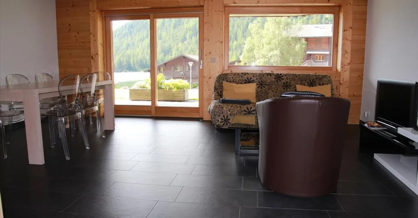 Luxury Apartment in Champex - Photo 4 of 10