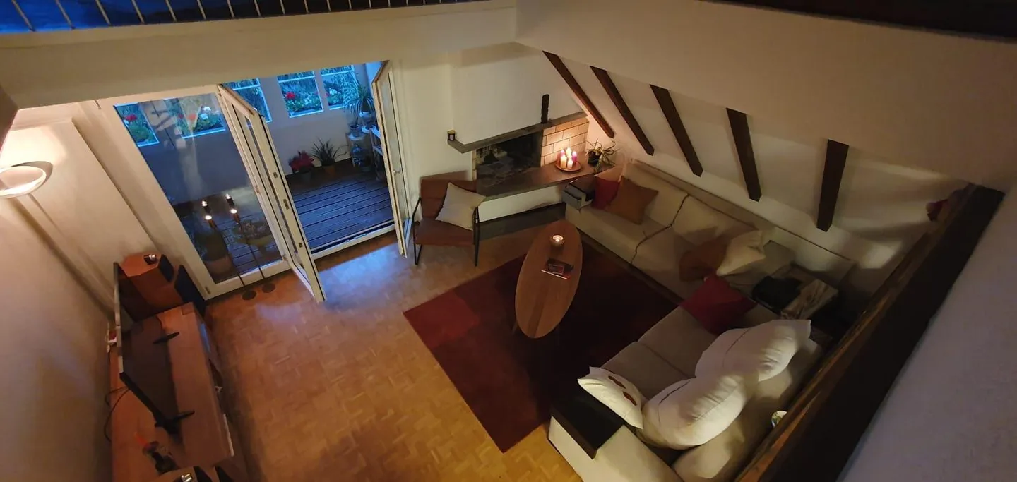 Charming 3.5-room duplex apartment in the attic – Uitikon Waldegg (village center) - Photo 6 of 11