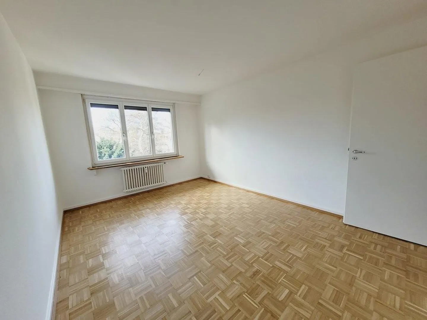 Appartamento di 4,5 stanze situato nel centro ad Allschwil - Foto 3 di 6