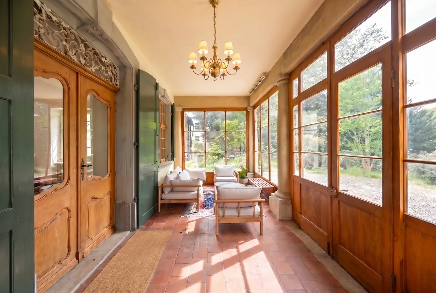 OPPORTUNITÉ UNIQUE - MAGNIFIQUE MAISON DE CAMPAGNE AVEC UN JARDIN UNIQUE - Photo 2 sur 7
