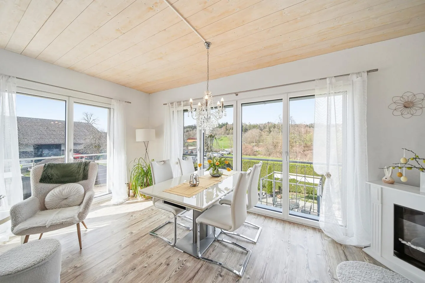 PURE FEELING OF HOME – BUNGALOW WITH LARGE GARDEN - Photo 4 of 5