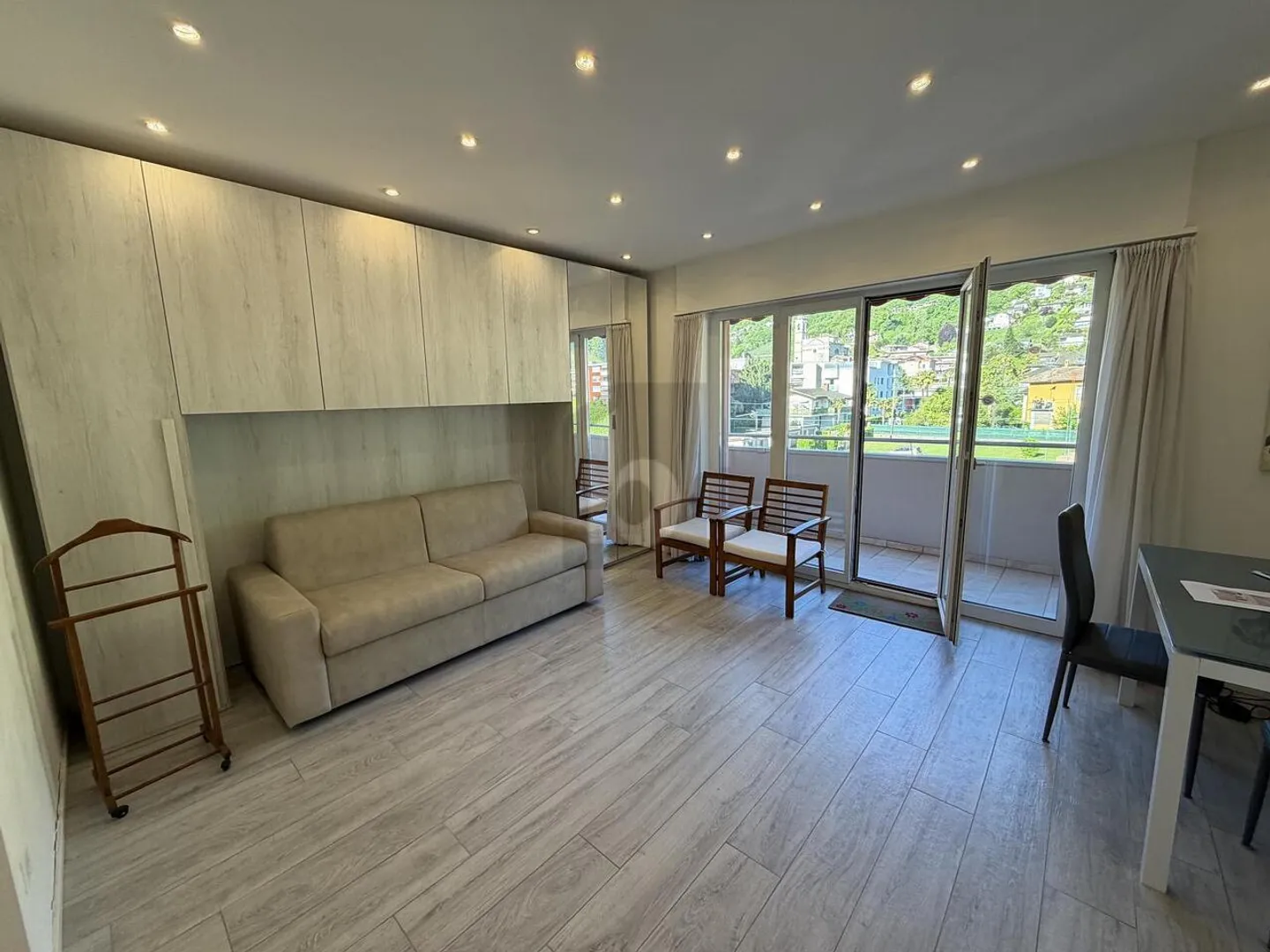 1.5 Room Apartment - Photo 1 of 3