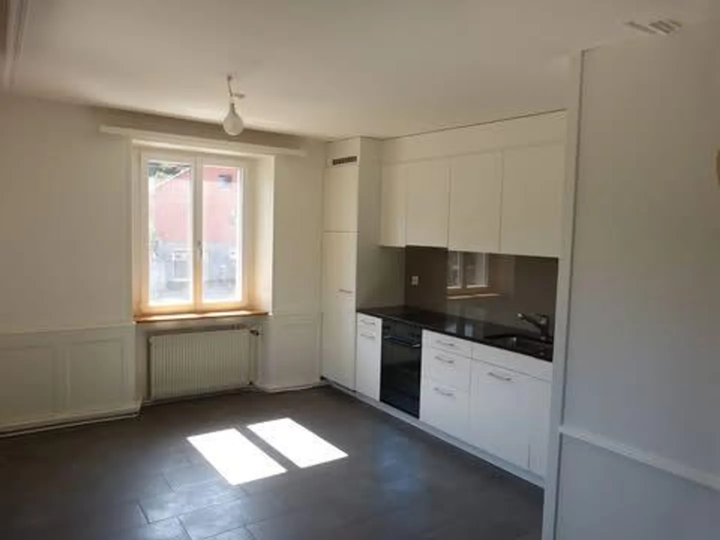 Appartement en duplex spacieux de 6 pièces directement sur la Birs - Photo 2 sur 11