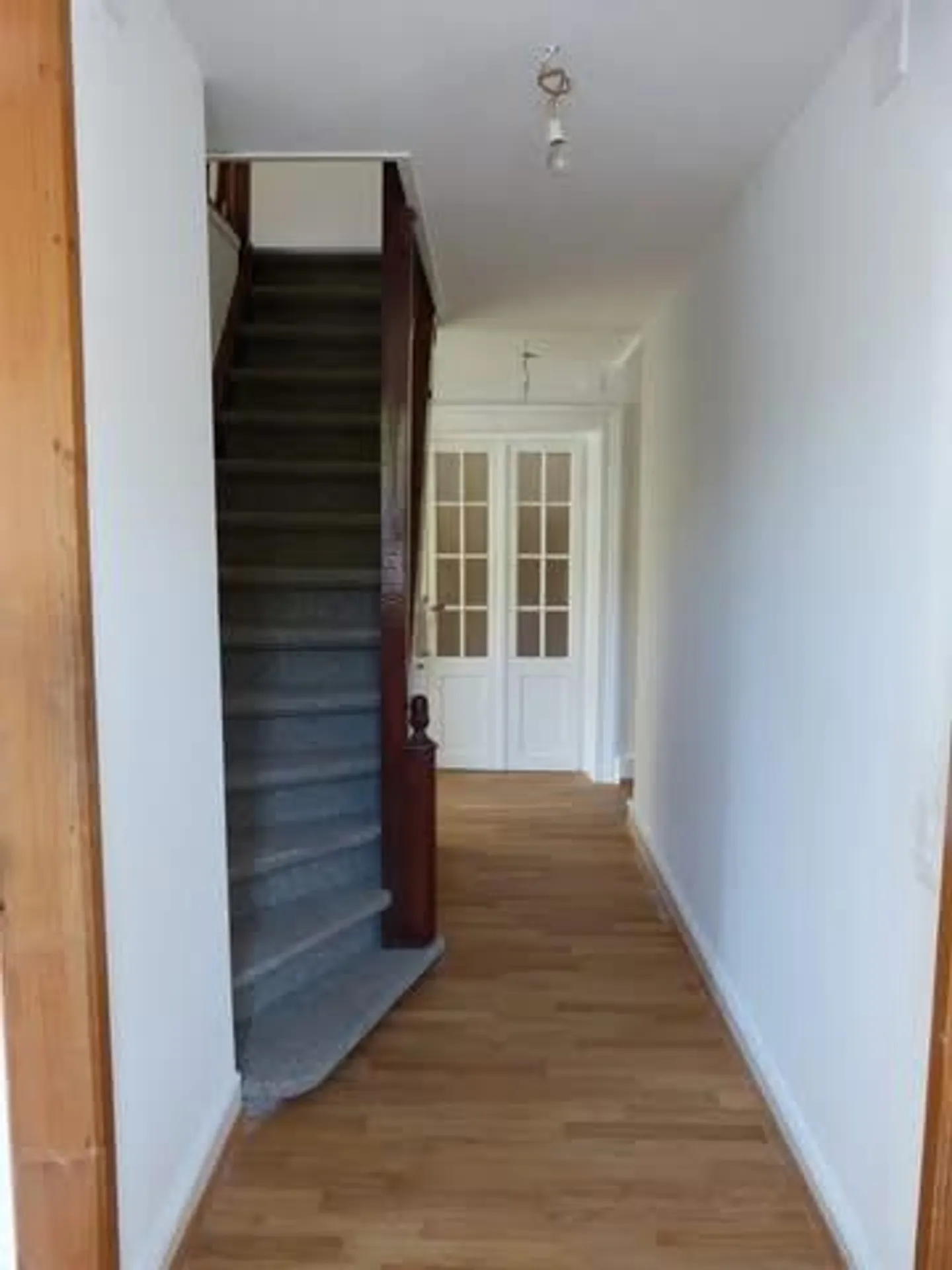 Appartement en duplex spacieux de 6 pièces directement sur la Birs - Photo 5 sur 11