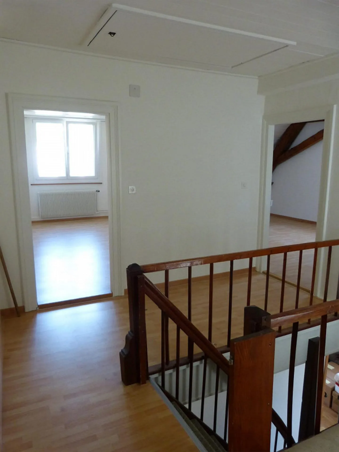 Appartement en duplex spacieux de 6 pièces directement sur la Birs - Photo 6 sur 11