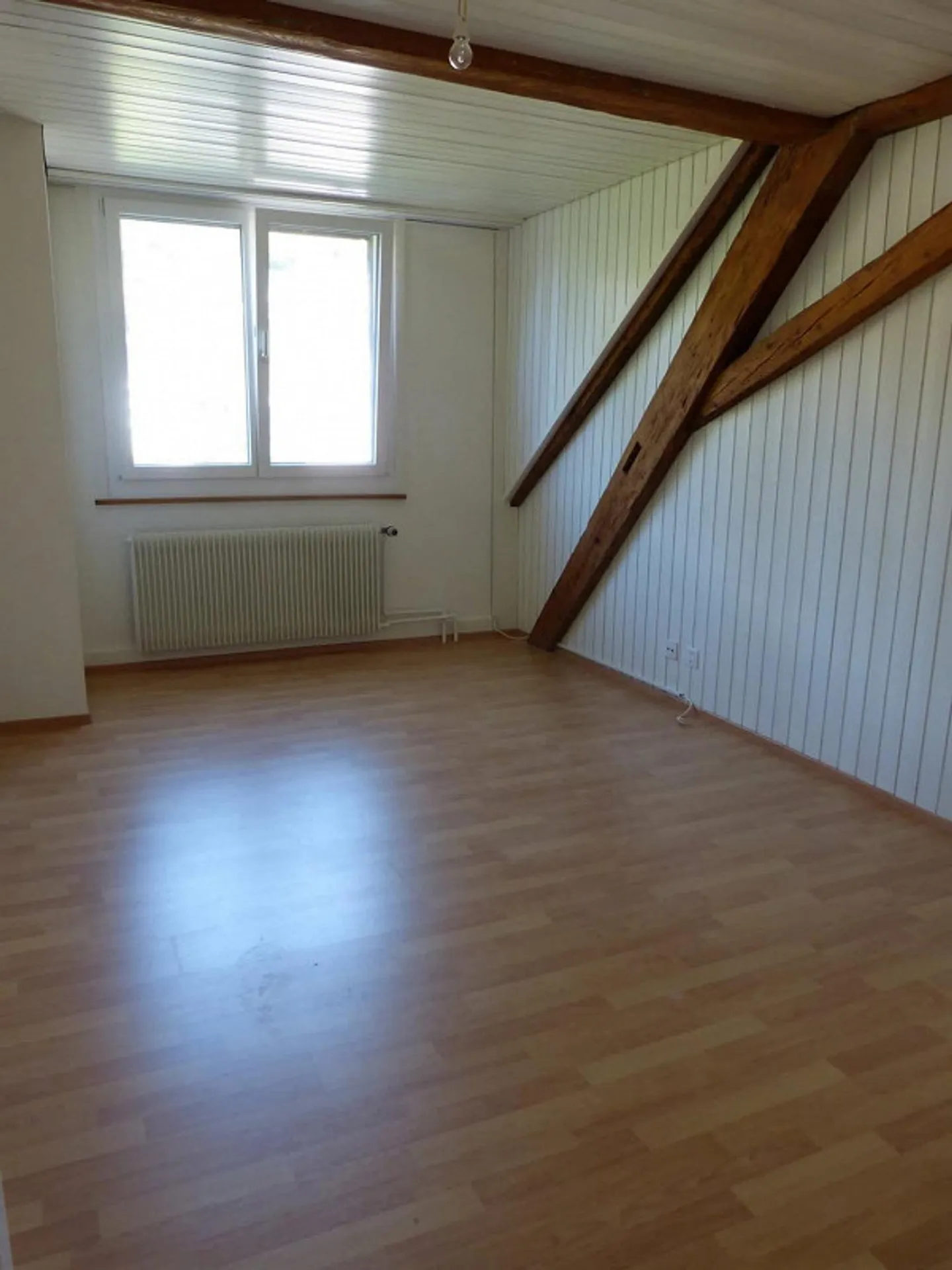 Appartement en duplex spacieux de 6 pièces directement sur la Birs - Photo 7 sur 11