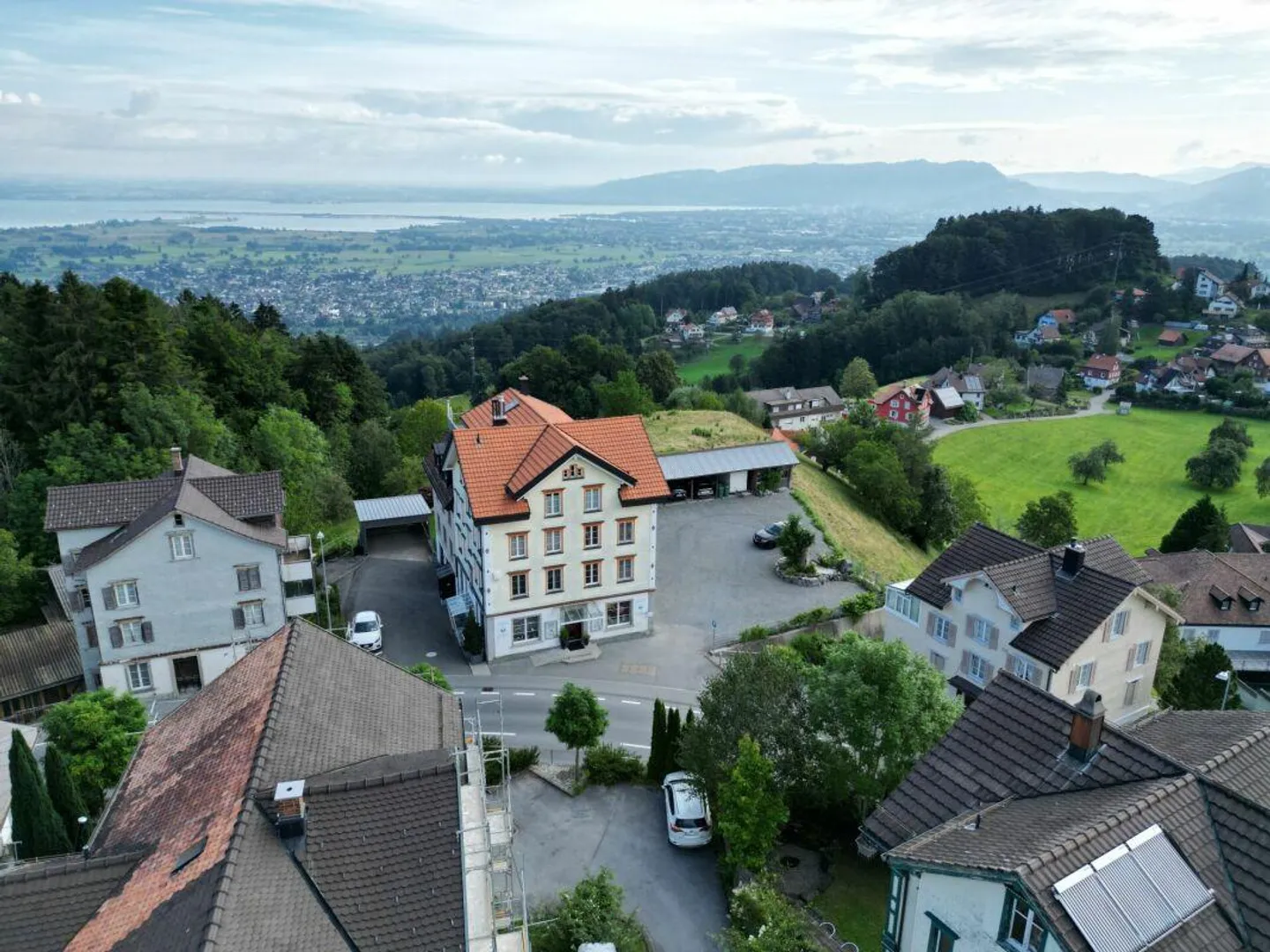 Wohn- / Seminarhaus mit grandiosem Bodensee-Blick - Foto 2 von 12