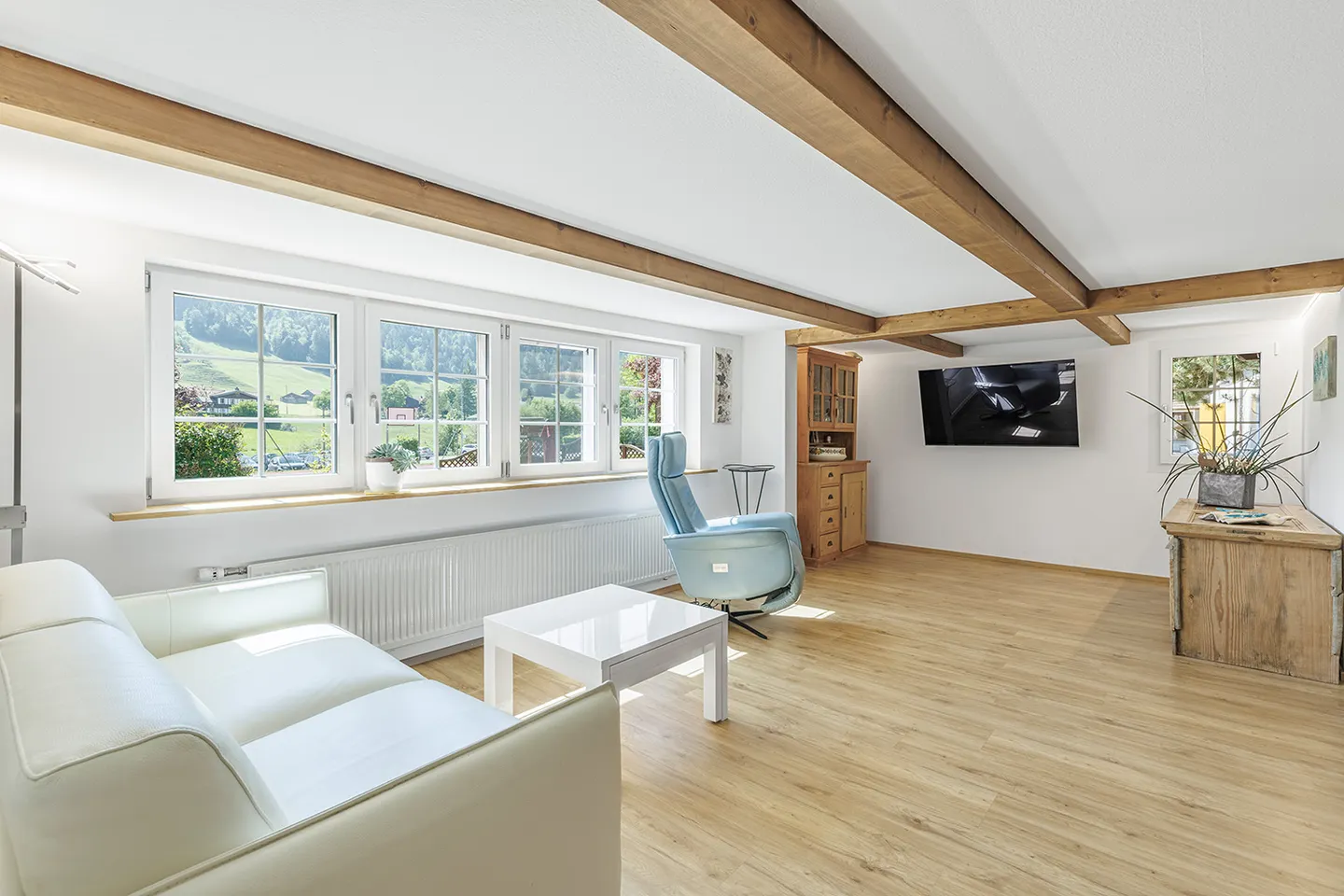 Charmantes Doppelhaus in Urnäsch - Foto 2 von 7