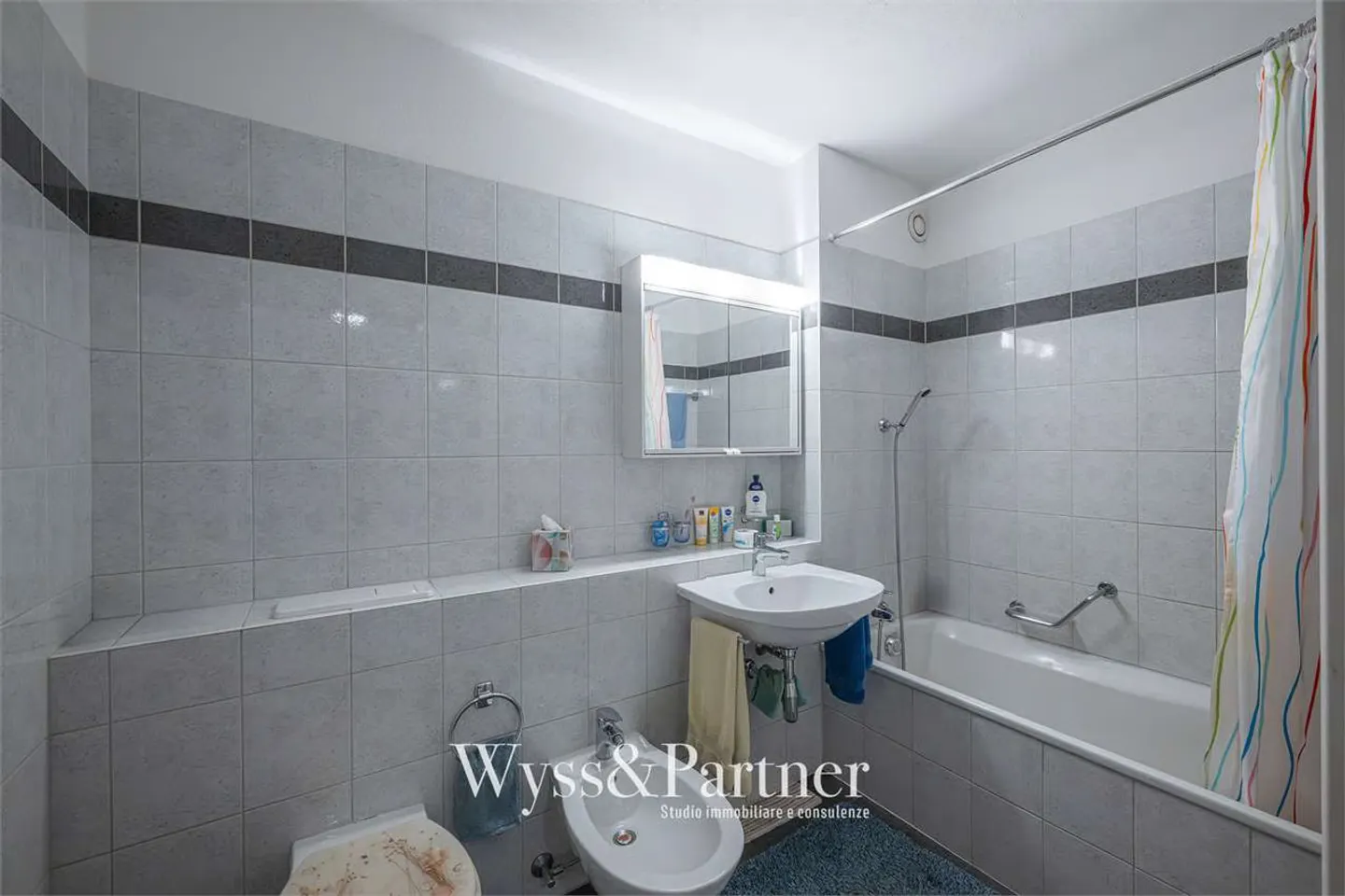 Pregassona spacious 3.5 rooms for rent - Photo 8 of 13