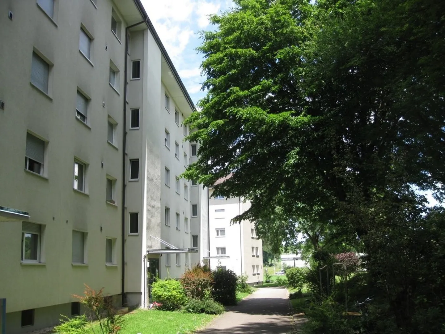 Charming 4-Room Apartment in Zurich - Photo 1 of 5