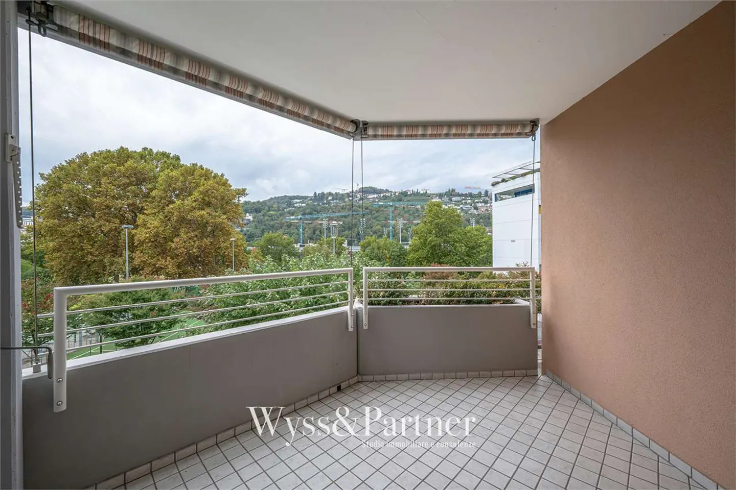 Pregassona spacious 3.5 rooms for rent - Photo 10 of 13