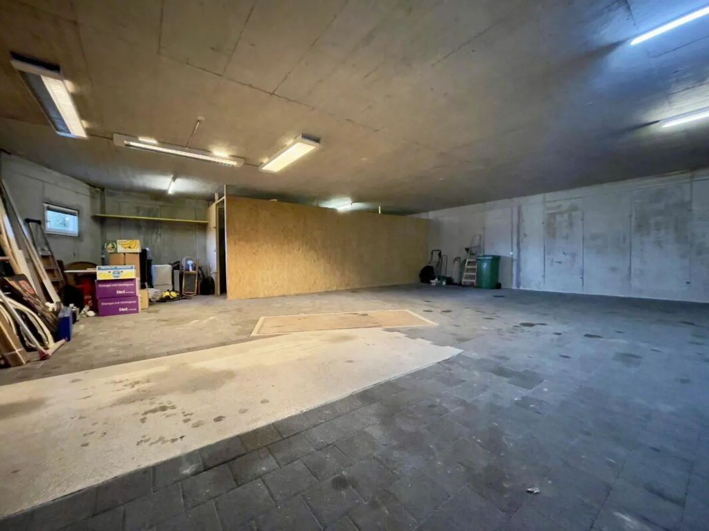 BANQUE VÉRIFIÉE - MAISON AVEC GARAGE PRIVÉ ! - Photo 3 sur 12