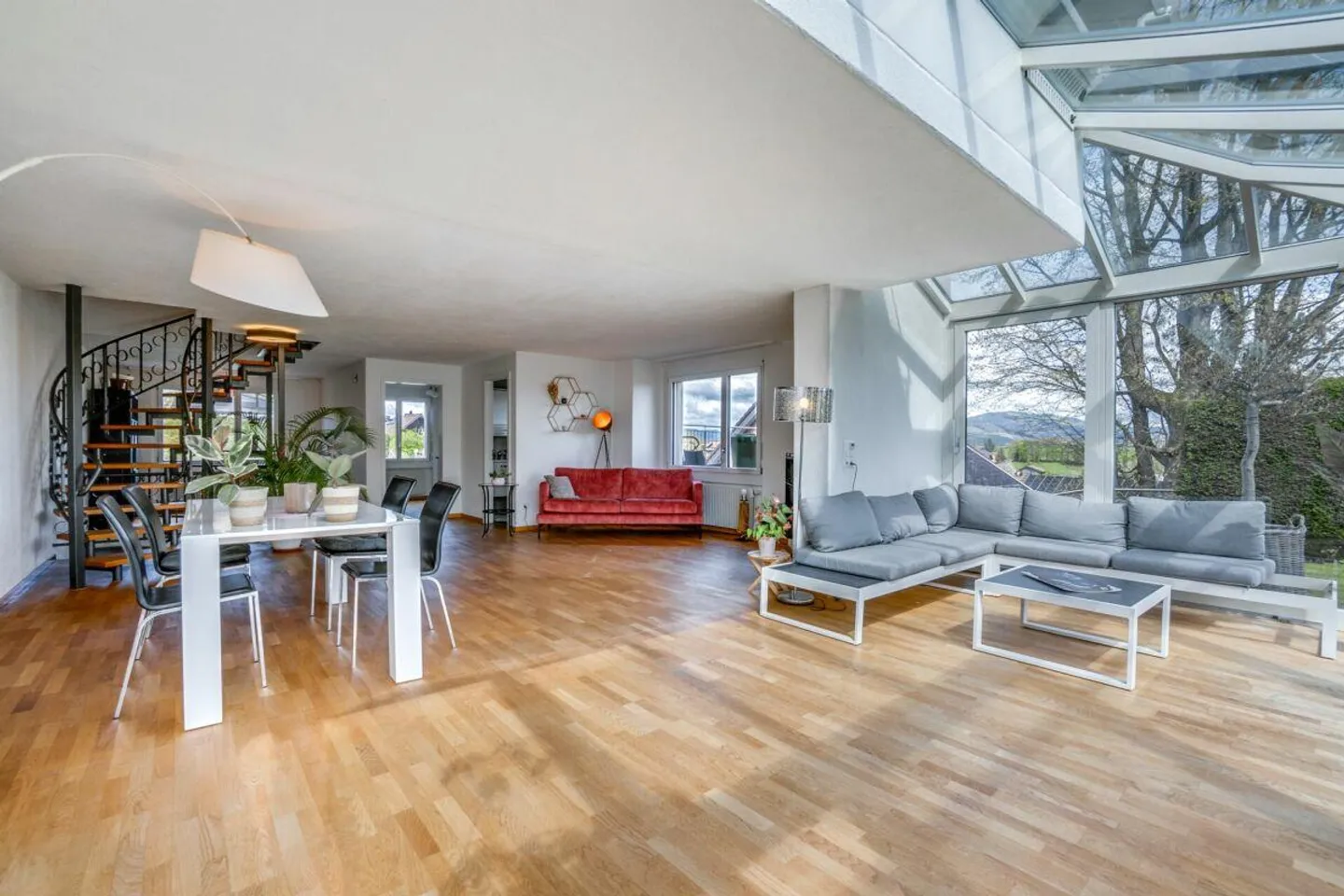 BANQUE VÉRIFIÉE - MAISON AVEC GARAGE PRIVÉ ! - Photo 6 sur 12