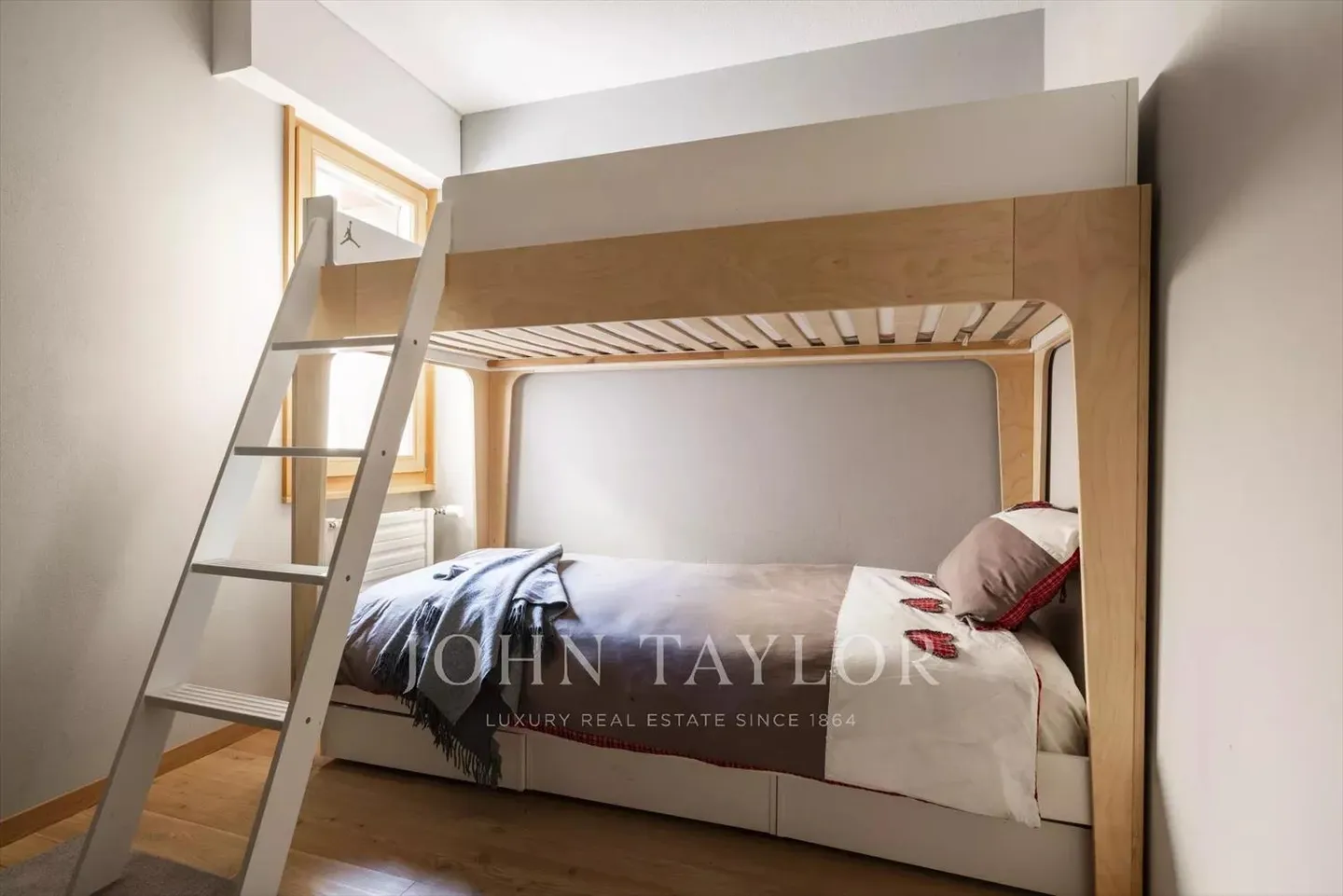 Magnificent apartment - Chemin des Vernes - Photo 9 of 10