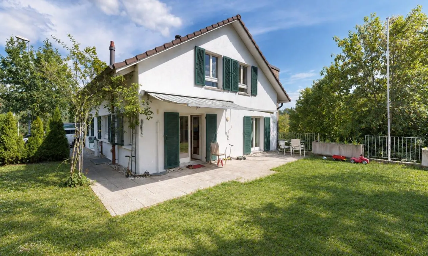 Detached 5.5-room single-family house in Endingen - Photo 1 of 11