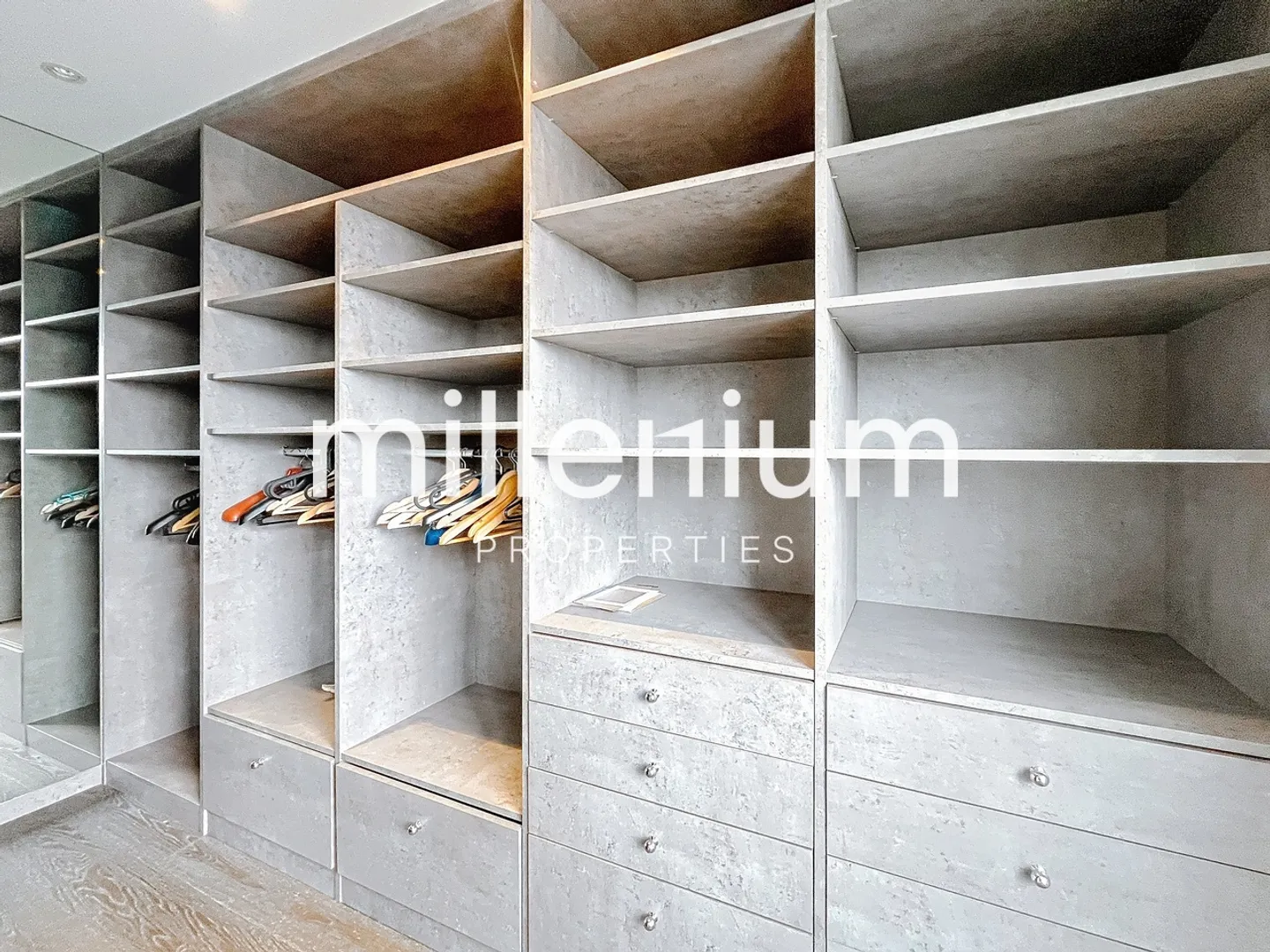 Attic apartment near international organizations - Photo 13 of 20