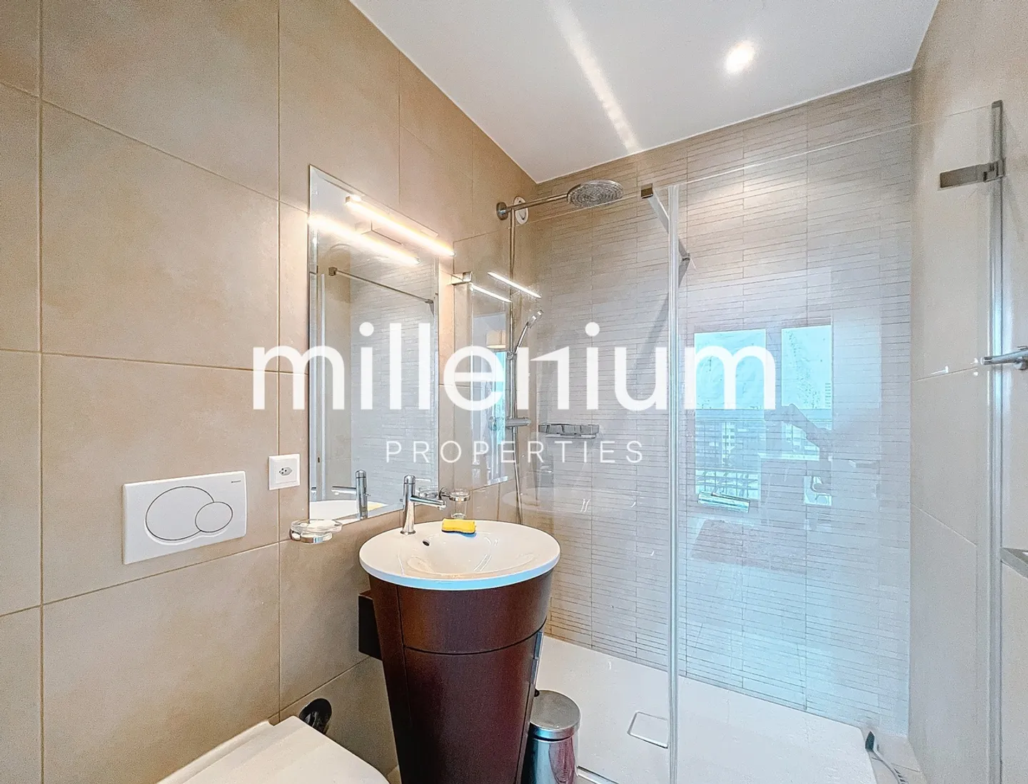 Attic apartment near international organizations - Photo 17 of 20