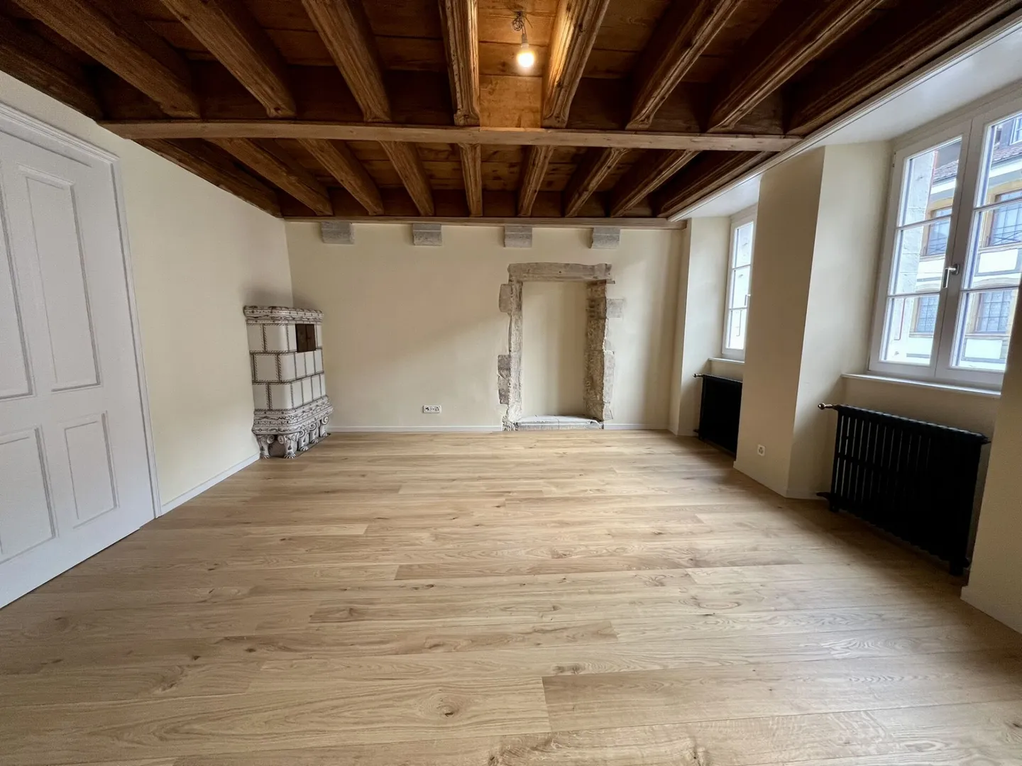 Wunderschöne Duplexwohnung mit 5,5 Zimmern in Estavayer-le-Lac - Foto 1 von 10