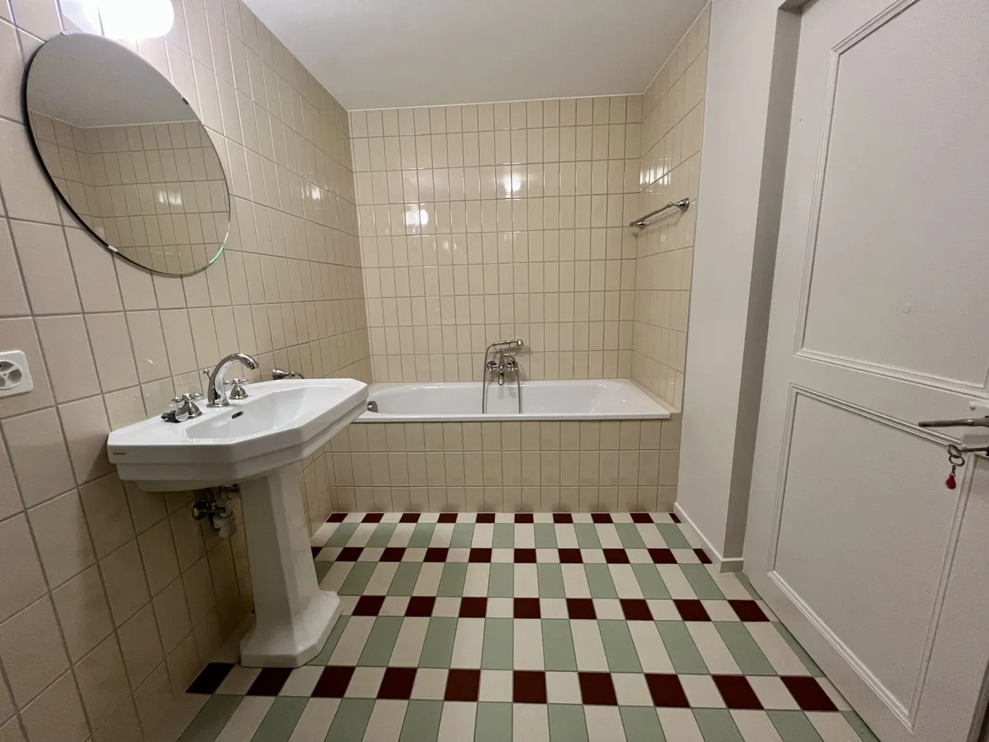 Wunderschöne Duplexwohnung mit 5,5 Zimmern in Estavayer-le-Lac - Foto 6 von 10