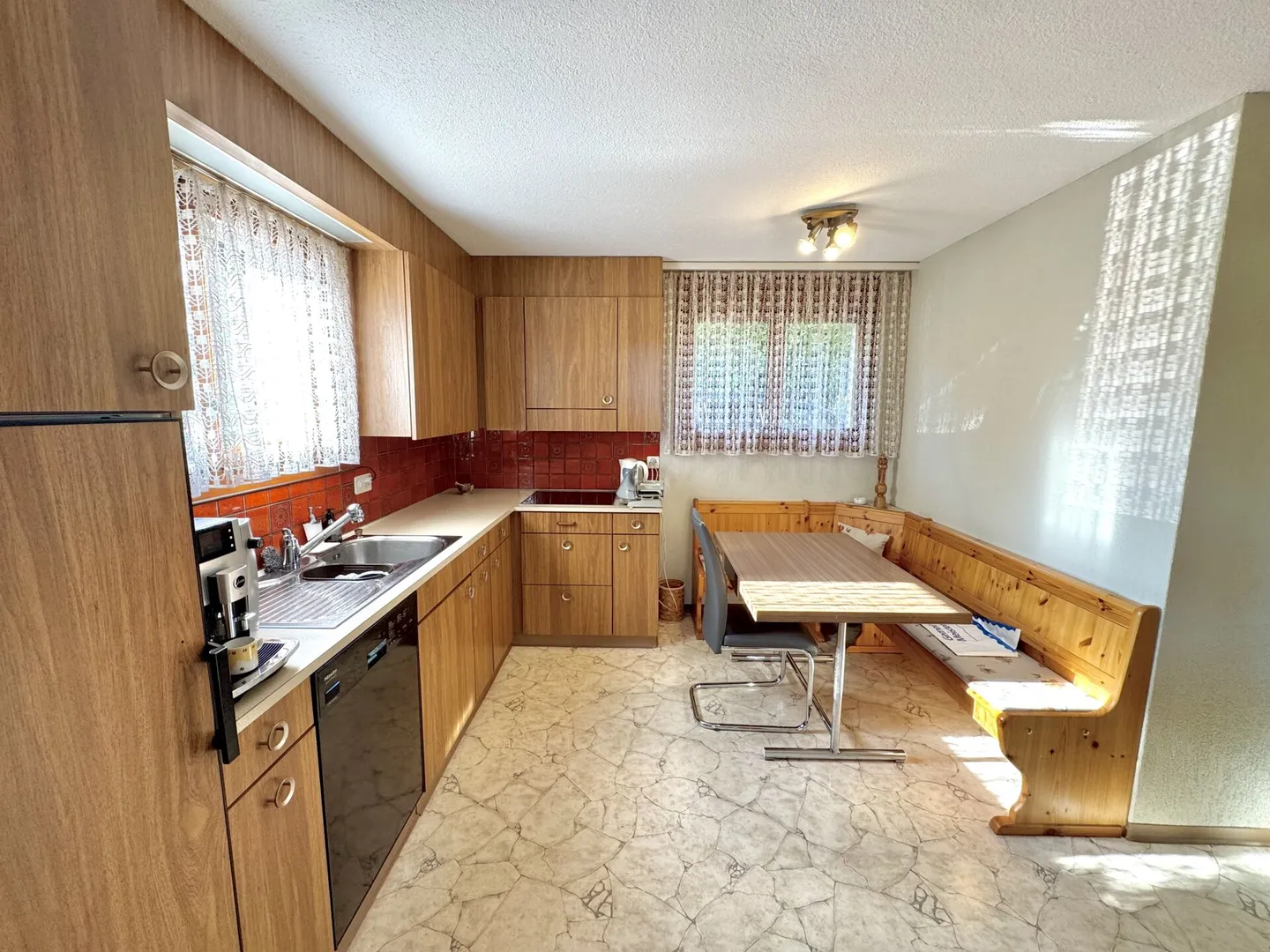 Visione e Potenziale - Incantevole casa unifamiliare in posizione privilegiata a Gränichen - Foto 7 di 14
