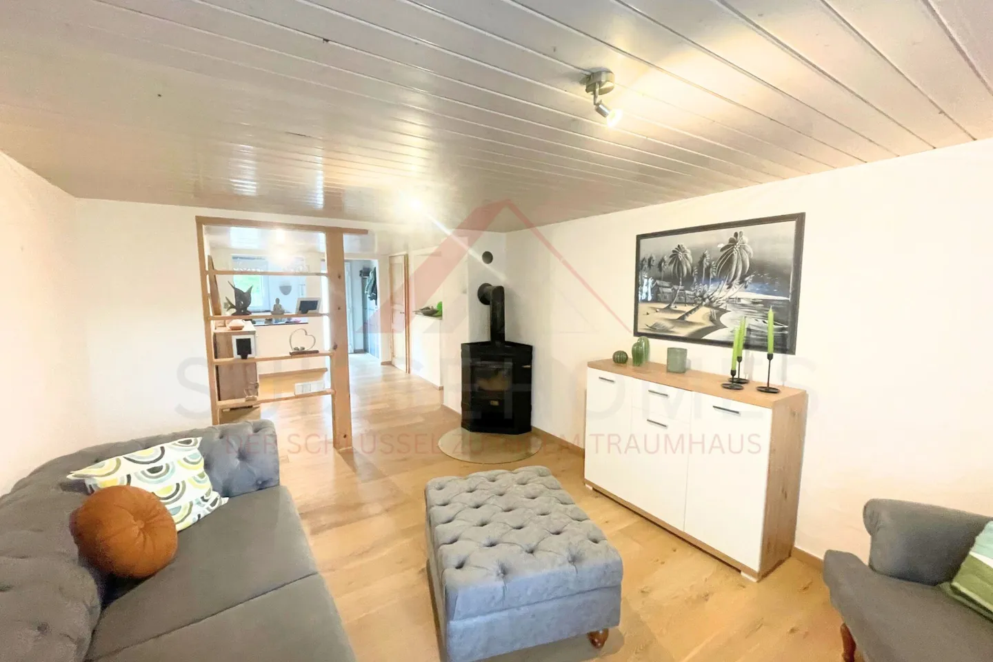 Casa elegante per grande famiglia: 14,5 stanze, armonia e privacy - Foto 7 di 23