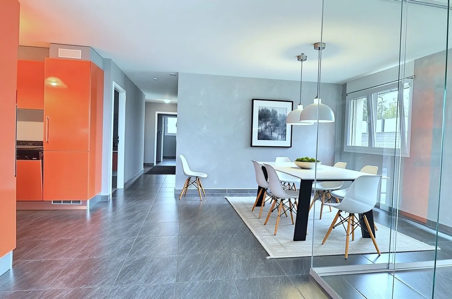 Zu entdecken nur wenige Schritte von der LEB-Haltestelle! Großes, modernes Apartment, hochwertige Ausführungen - Foto 2 von 8