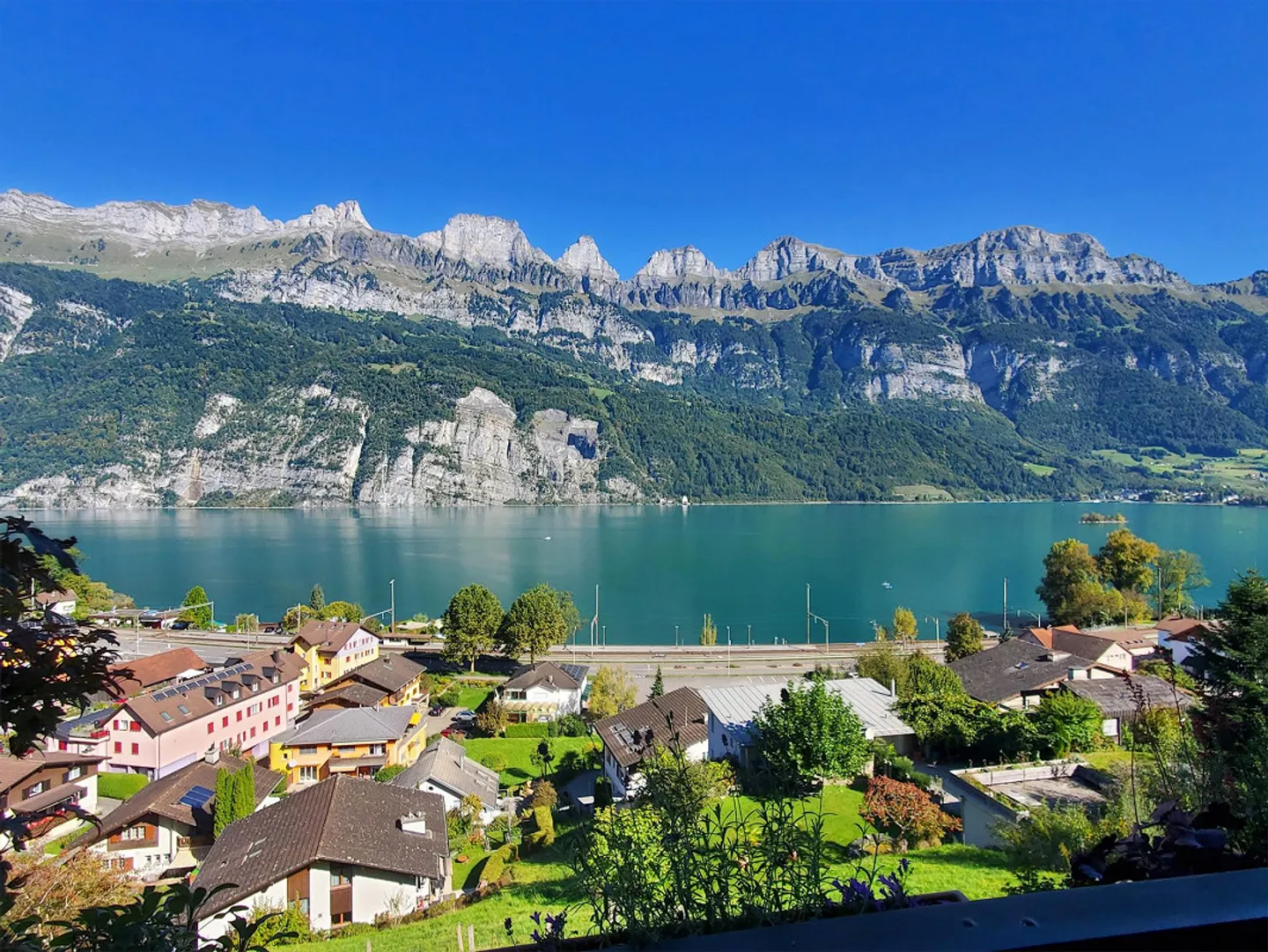 Vista lago a Mols da settembre - Foto 1 di 7
