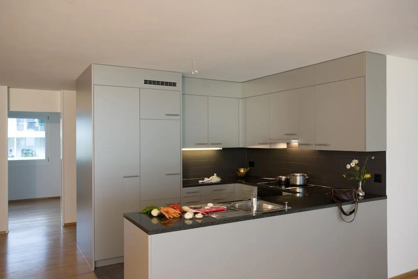 Ideal apartment near the train station! - Photo 4 of 5